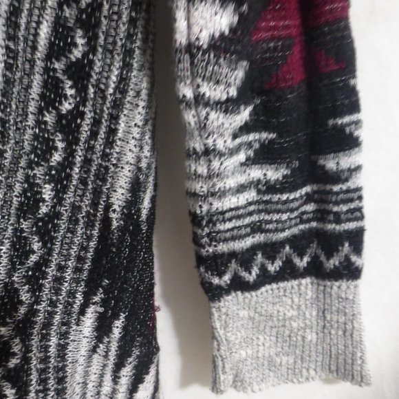 CLOSET SPACE, size medium, aztec design, open front long sleeve cardigan, BNWOT - Picture 13 of 15